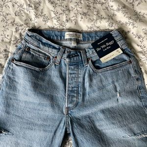 ABERCROMBIE CURVE LOVE 90s BAGGY JEANS